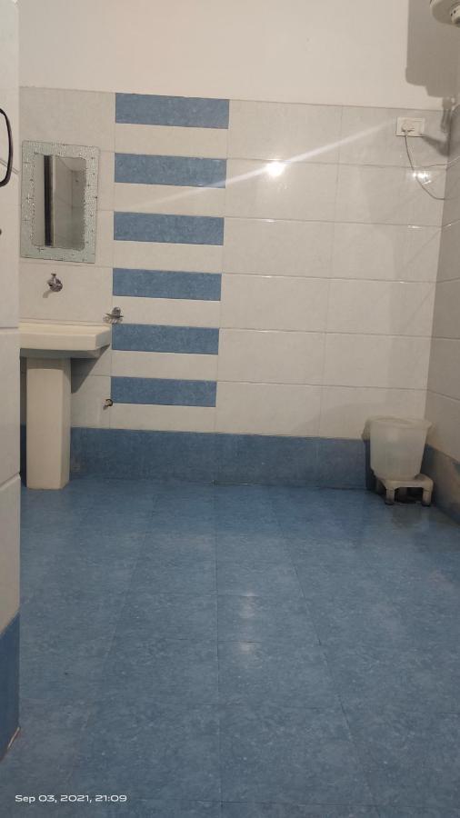 Hotel Kb Square Near Chandigarh Railway Station المظهر الخارجي الصورة